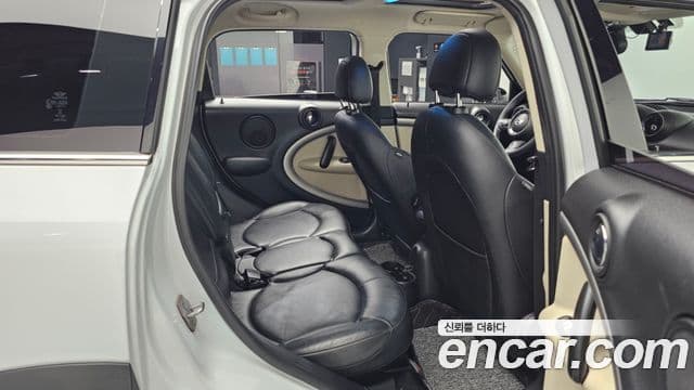 Mini Cooper D Countryman 1세대, 2015 12