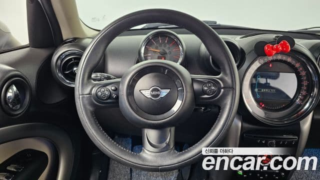 Mini Cooper D Countryman 1세대, 2015 13