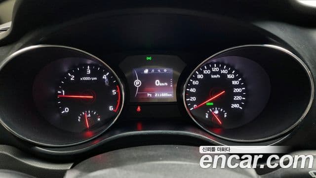 Kia All New Carnival Luxury, 2016 8