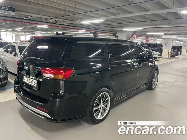 Kia All New Carnival Luxury, 2015 2