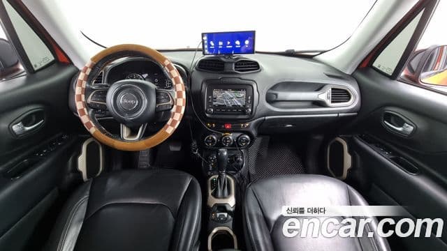Jeep Renegade 2.0 дизель Limited AWD, 2015 7