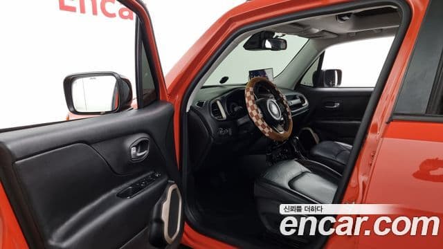 Jeep Renegade 2.0 дизель Limited AWD, 2015 11