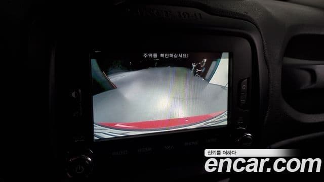 Jeep Renegade 2.0 дизель Limited AWD, 2015 16