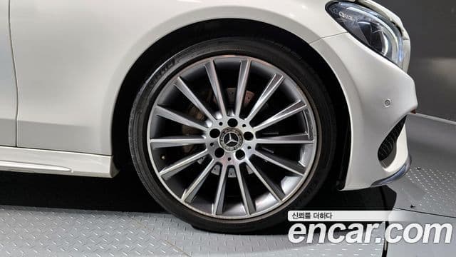 Mercedes-Benz C-класс W205 C200 кабриолет, 2018 все фото