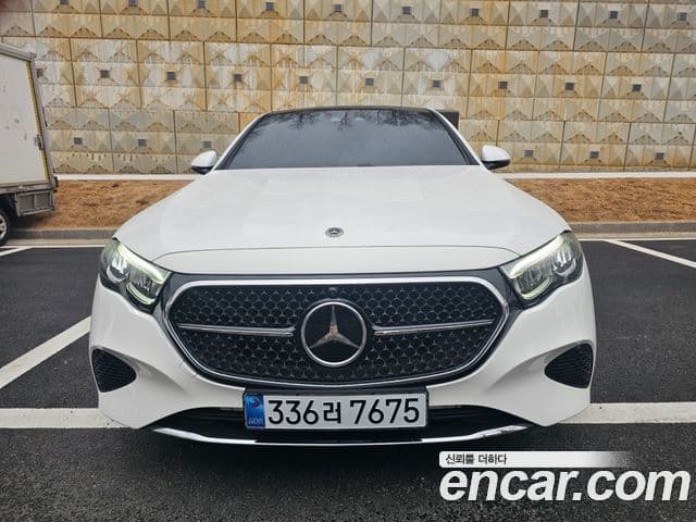 Mercedes-Benz E-класс W214 Avantgarde, 2025 1