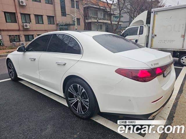 Mercedes-Benz E-класс W214 Avantgarde, 2025 6