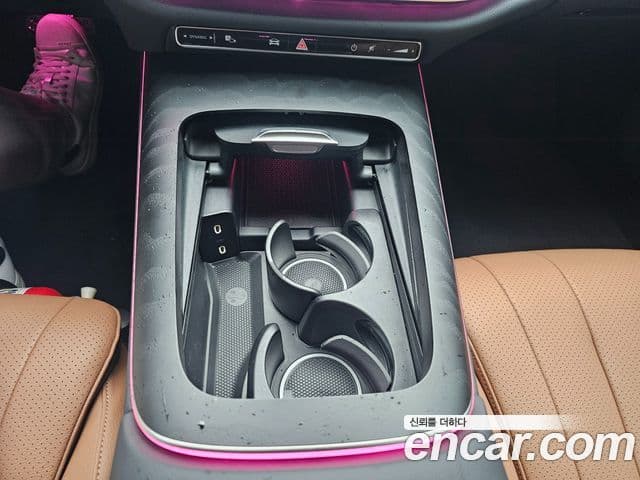 Mercedes-Benz E-класс W214 Avantgarde, 2025 12