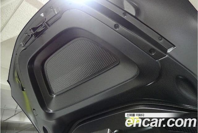 Ferrari SF90 스트라달레, 2022 15