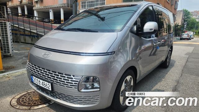 Hyundai Staria Modern, 2025 2