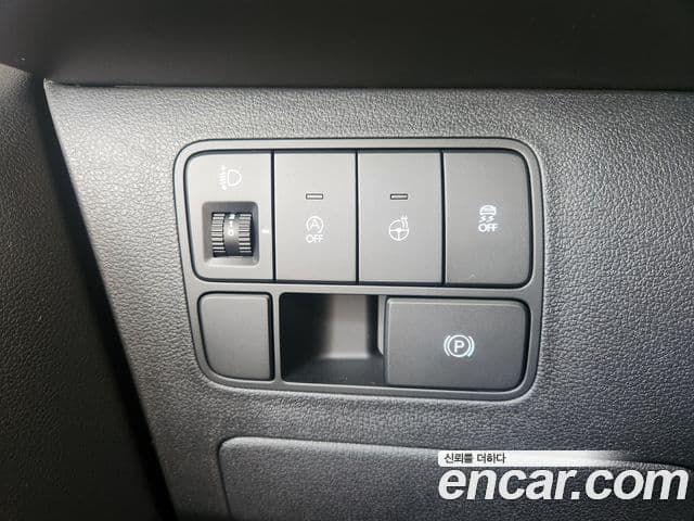 Hyundai Staria Modern, 2025 8