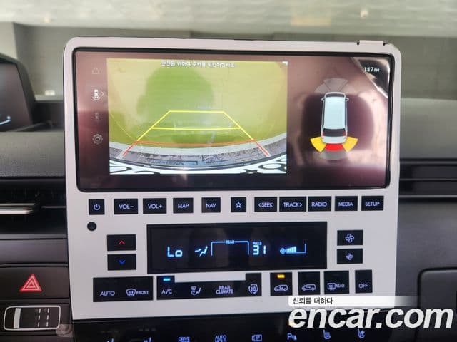 Hyundai Staria Modern, 2025 12