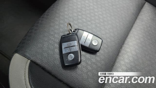 Kia All New Morning (JA) Luxury, 2017 19