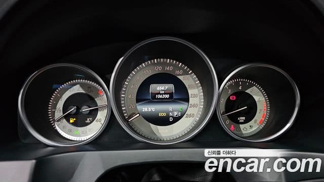 Mercedes-Benz E-класс W212 E200 купе, 2016 8