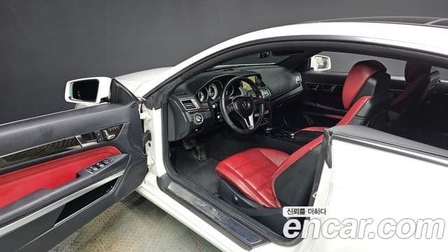 Mercedes-Benz E-класс W212 E200 купе, 2016 10