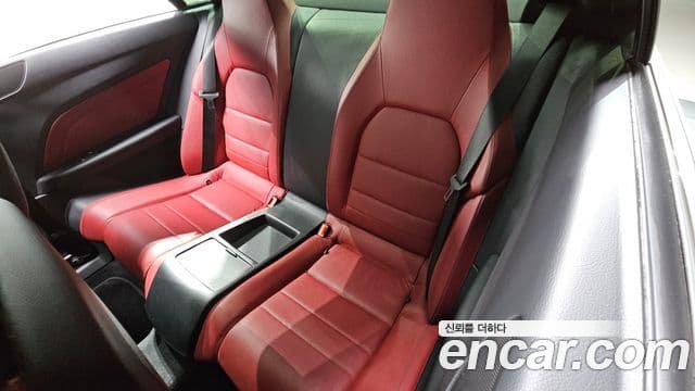 Mercedes-Benz E-класс W212 E200 купе, 2016 12