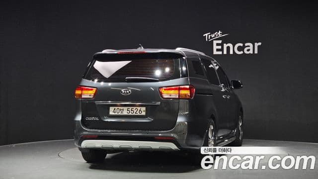 Kia All New Carnival Prestige, 2017 4
