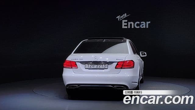 Mercedes-Benz E-класс W212 E250 CDI 4MATIC, 2014 4
