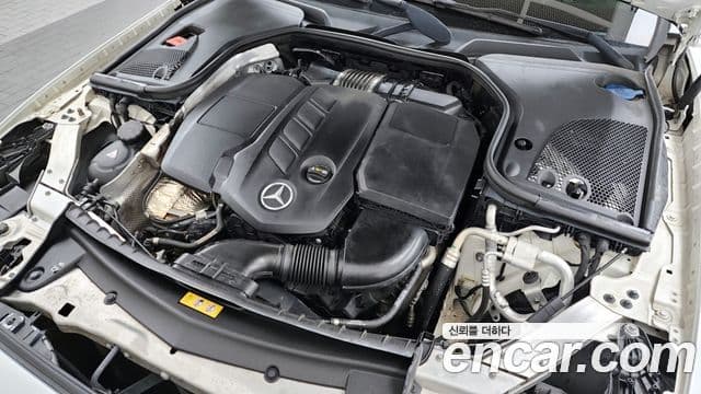 Mercedes-Benz E-класс W213 E220d кабриолет, 2018 6