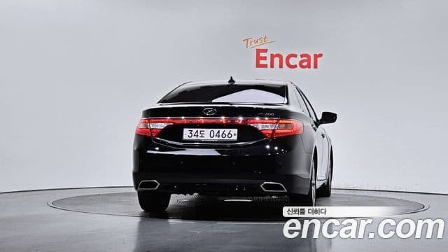 Hyundai Grandeur HG Premium, 2016 4