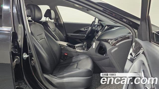 Hyundai Grandeur HG Premium, 2016 10