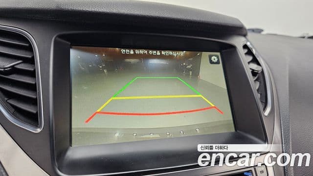 Hyundai Grandeur HG Premium, 2016 15