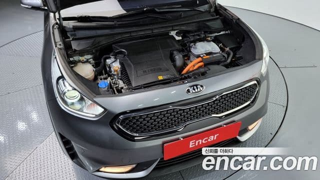 Kia Niro Prestige, 2017 6