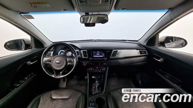 Kia Niro Prestige, 2017 7
