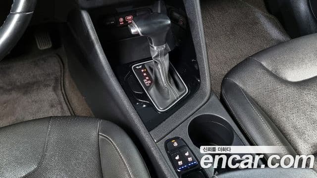 Kia Niro Prestige, 2017 9