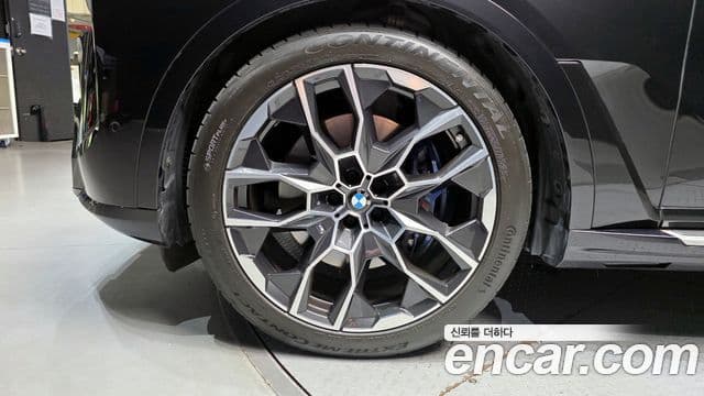 BMW X7 (G07) xDrive 40i M Sport 7인승, 2024 все фото