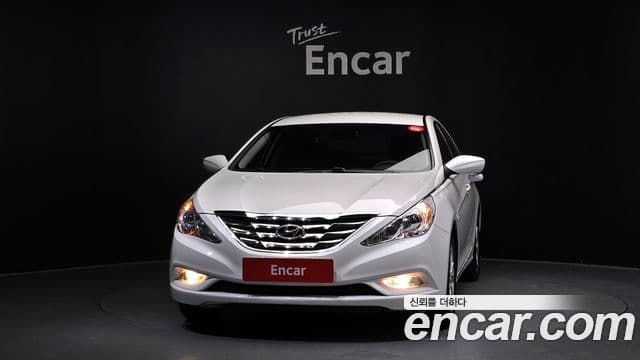 Hyundai YF Sonata Y20 Grand, 2011 3