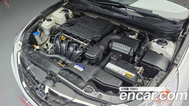 Hyundai YF Sonata Y20 Grand, 2011 6