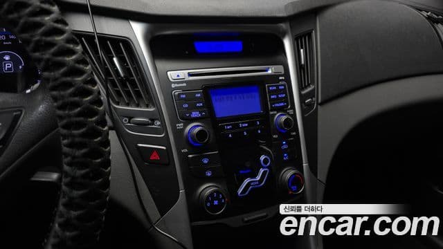 Hyundai YF Sonata Y20 Grand, 2011 15