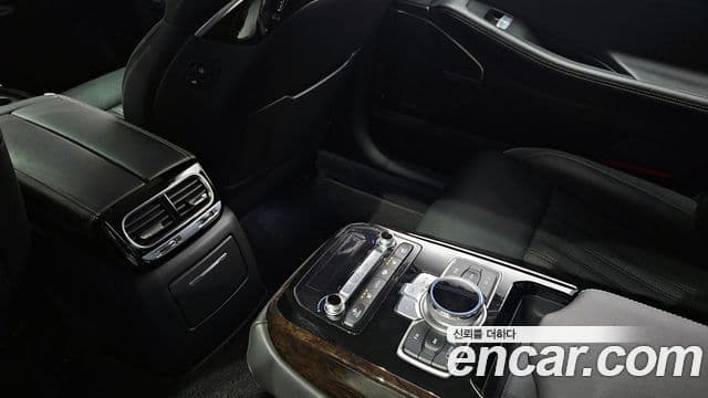 Genesis G90 Luxury, 2020 17