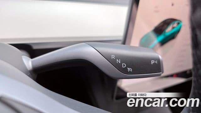 Tesla модель Y, 2024 9