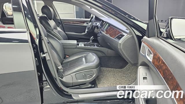 Hyundai Genesis DH Modern, 2016 11