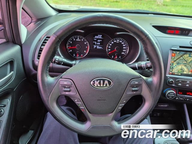 Kia K3 Luxury, 2015 8