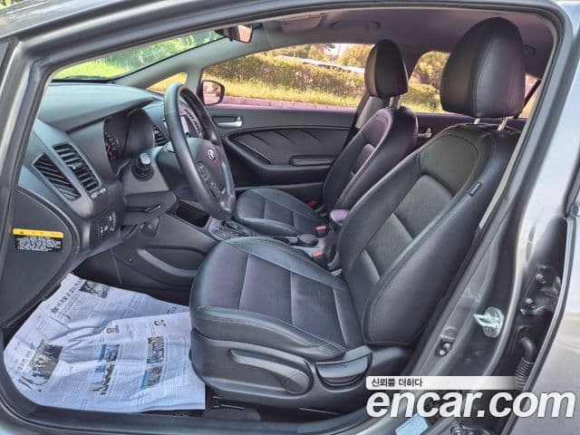 Kia K3 Luxury, 2015 15