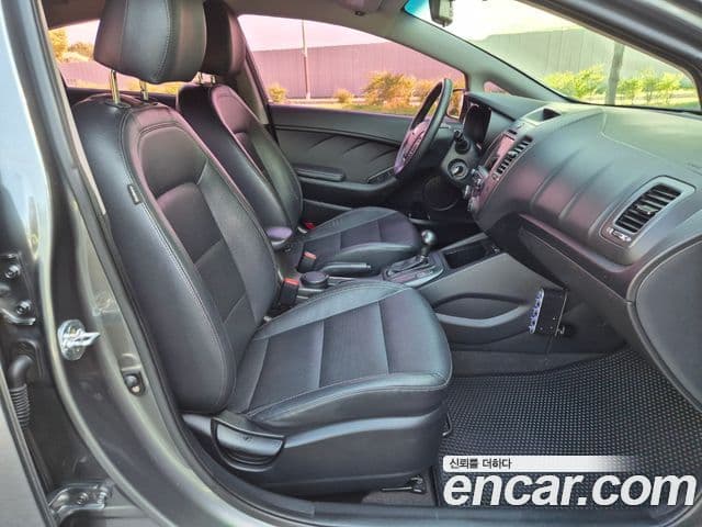 Kia K3 Luxury, 2015 17