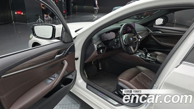 BMW 5시리즈 (G30) 530i M Sport, 2021 10