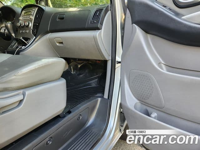 Hyundai Grand Starex CVX Premium, 2015 13