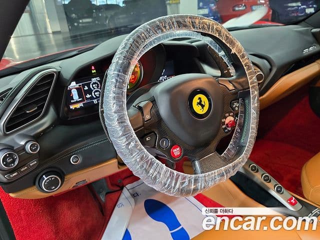 Ferrari 488 GTB, 2017 11