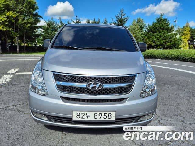 Hyundai Grand Starex CVX Luxury, 2014 1