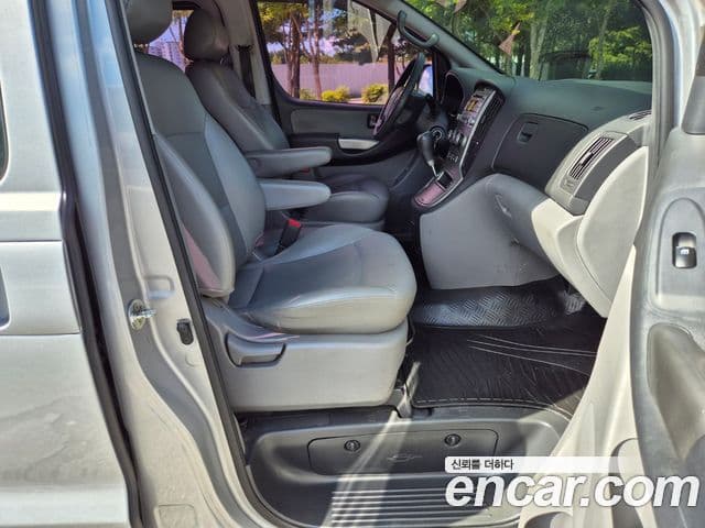 Hyundai Grand Starex CVX Luxury, 2014 16