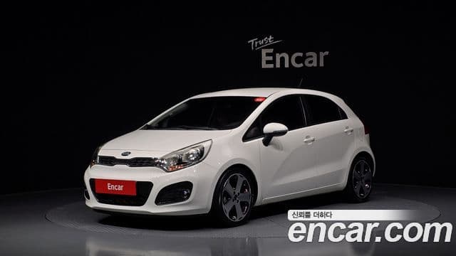 Kia All New Pride Prestige, 2013 1