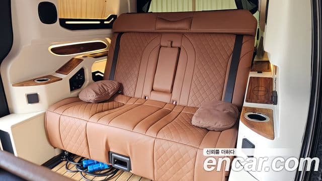 Hyundai Staria компания по спецнадстройкам, 2023 12