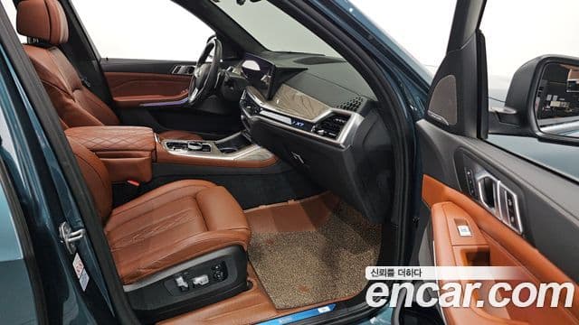 BMW X7 (G07) xDrive 40i Design Pure Excellence 6인승, 2023 10