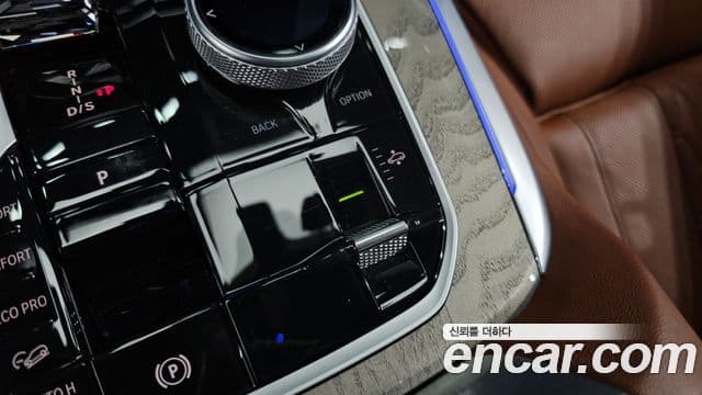 BMW X7 (G07) xDrive 40i Design Pure Excellence 6인승, 2023 19