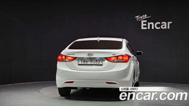 Hyundai Avante MD M16 GDI Avenue, 2014 4