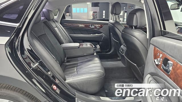 Hyundai Equus(новый кузов / новое поколение) Luxury, 2011 12