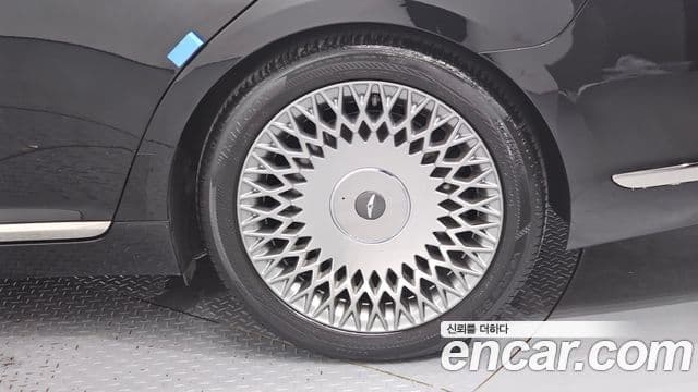 Genesis G90 Prestige, 2020 все фото